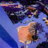 Safari Hotel Vacation Gag Reel