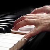 Hope Is Alive (Inspiring Emotional Documentary Piano)