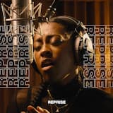 Kiss from a Rose (reprise by La Blogothèque)