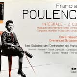 Un joueur de flûte berce les ruines