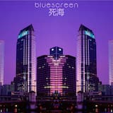 ｅｖｅｒｙｗｈｅｒｅ