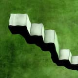 Piano&amp;Synth developments on four descending notes