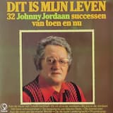 Aan de muur van het oude kerkhof