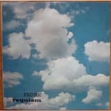 Requiem: 1. Introït et Kyrie