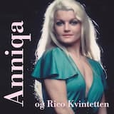 På Et Tæppe Nær Ved Stranden