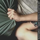 veins in the skin of the walls (womb room)