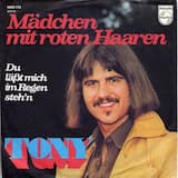 Mädchen mit roten Haaren