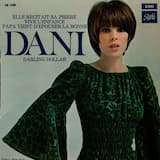 Elle récitait sa prière