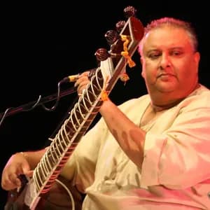 Shujaat Husain Khan avatar