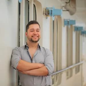 Returning We Hear the Larks avatar