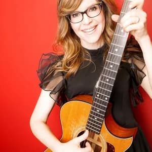 Lisa Loeb avatar