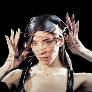 Caroline Polachek avatar