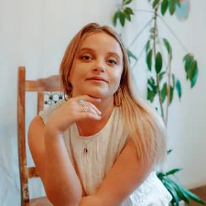 Poppy Daniels avatar