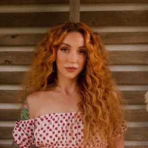 Ashley Monroe avatar