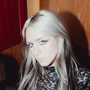 Lydia Képinski avatar