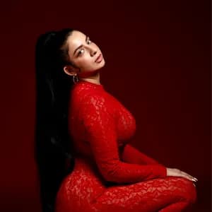 Jasmine Sandlas avatar