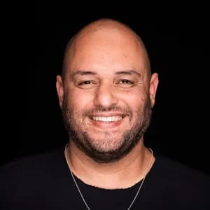 שי צברי avatar