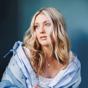 Ella Henderson avatar