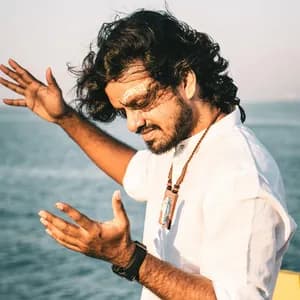 Sooraj Santhosh avatar