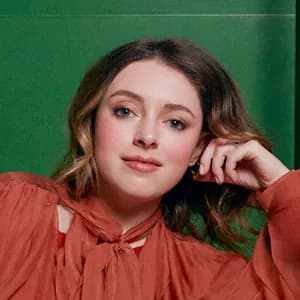 Lucienne Renaudin Vary avatar