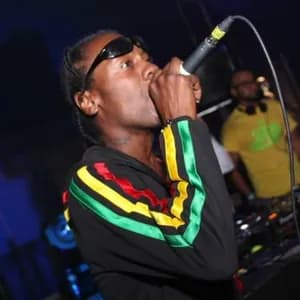 Thunda Banton avatar