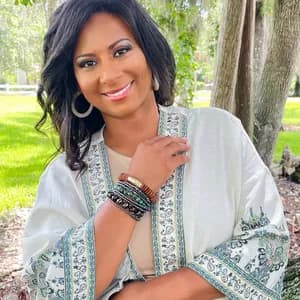 Angela Moss Poole avatar