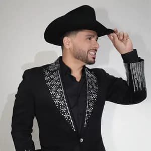 Larry Hernández avatar