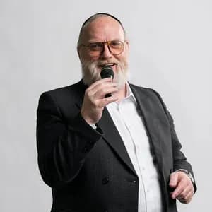 Michoel Schnitzler avatar