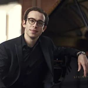 Nicolas Namoradze avatar