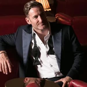 Paul Byrom avatar