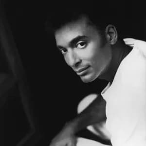 Jon Secada avatar