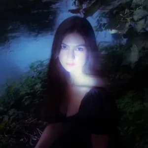 Weyes Blood avatar