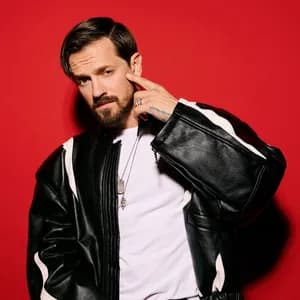 Миша Марвин avatar