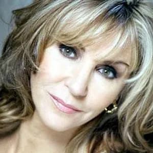 Lesley Garrett avatar