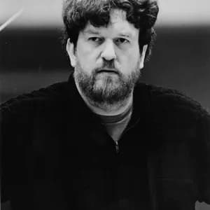 Oliver Knussen avatar