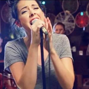 Nikki Phillippi avatar