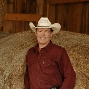 Clay Walker avatar