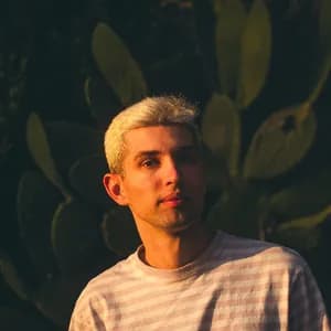 Aljosha Konstanty avatar