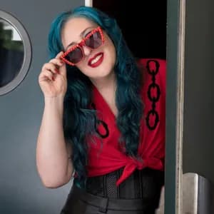 Elena Siegman avatar