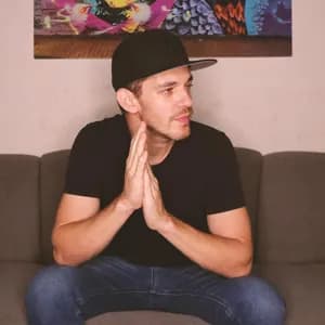 John Paul Lakes avatar