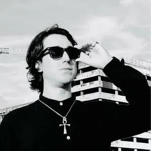 Deus Ex Lumina avatar