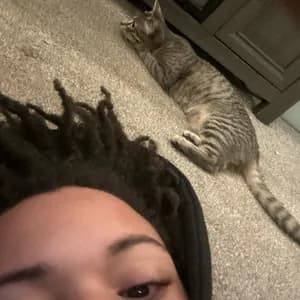 MrHeadA$$Trendy avatar