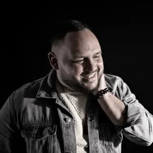 Carlos Manuelle avatar