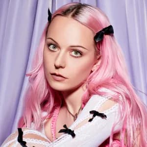 Hannah Diamond avatar