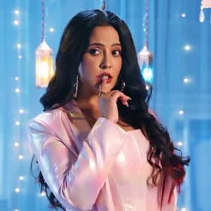 Amruta Fadnavis avatar