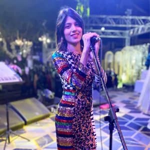 Sakshi Holkar avatar