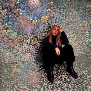 Angii Burkart avatar