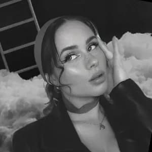 Olivia Louise avatar