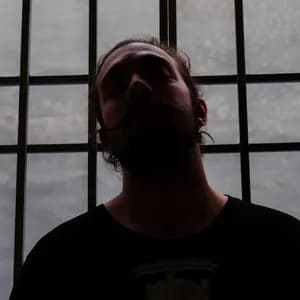 Chrizpy Chriz avatar