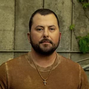 Tyler Farr avatar
